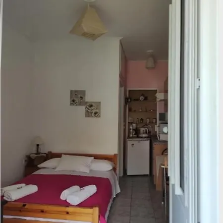 Sunny Lefkada Gerendaház *