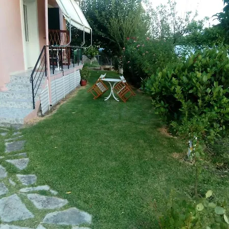 Sunny Lefkada Lodge *